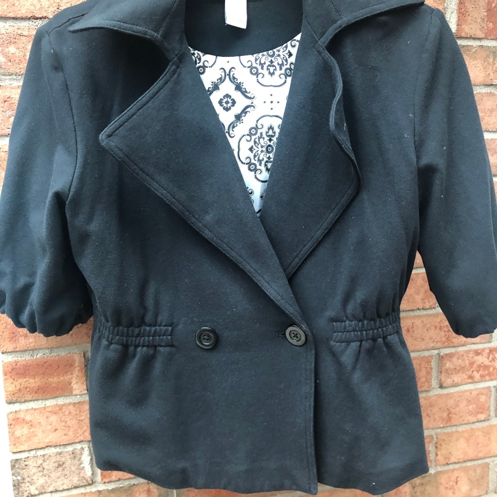 Top: White House Black Market - size M *USED*